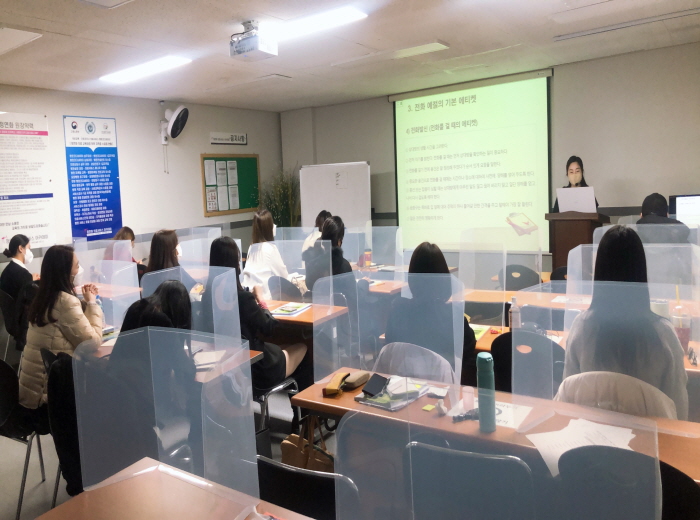 [꾸미기]1210-병코종합(권유리).jpg