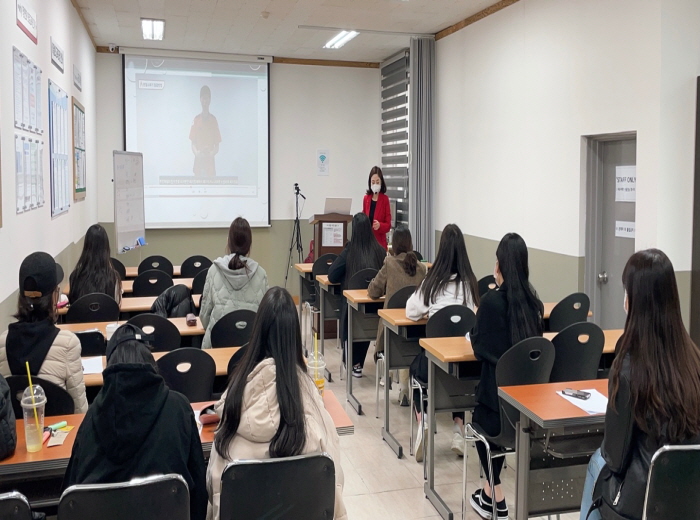 [꾸미기]1121-병코실무(권유리).jpg